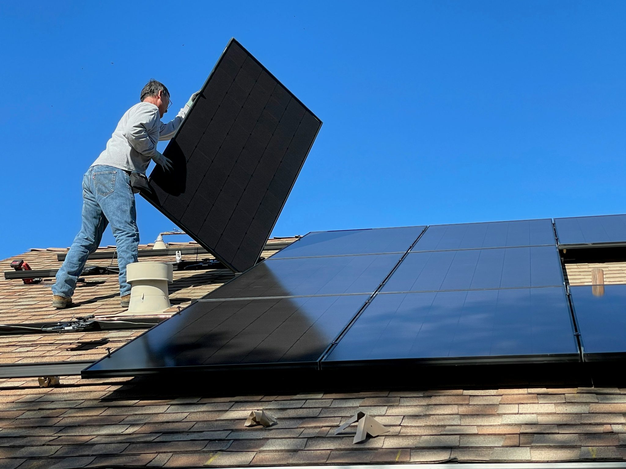 The Basics of Solar Cells: How Do They Work